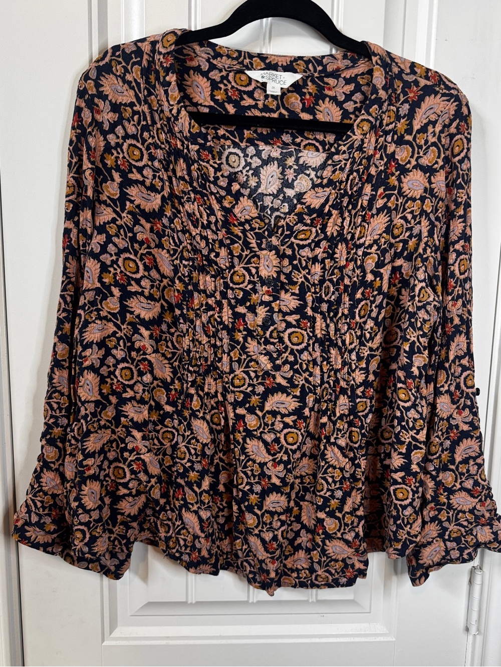 Market & Spruce Navy floral Blouse Pintuck Peasant boho